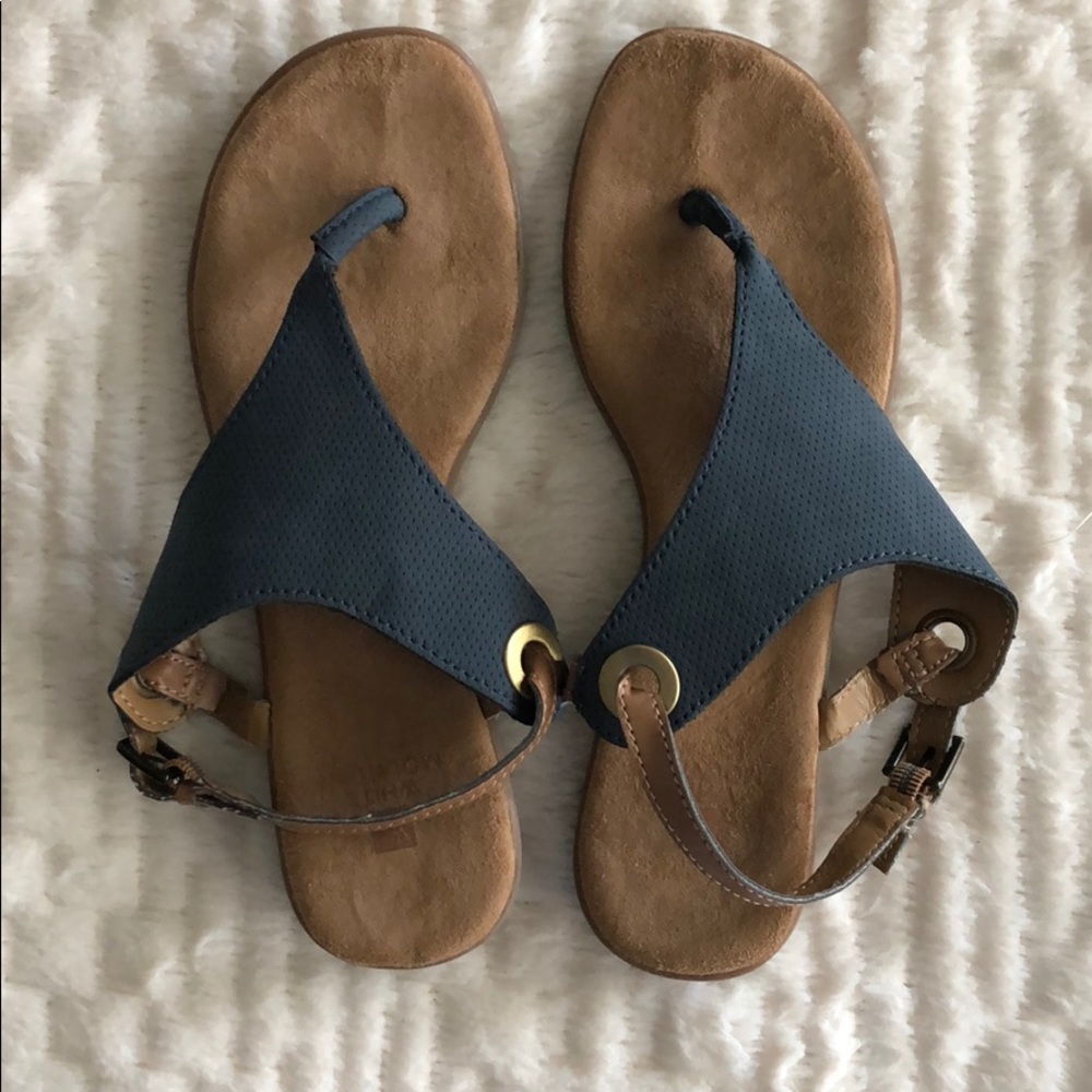 White Mountain Sandals